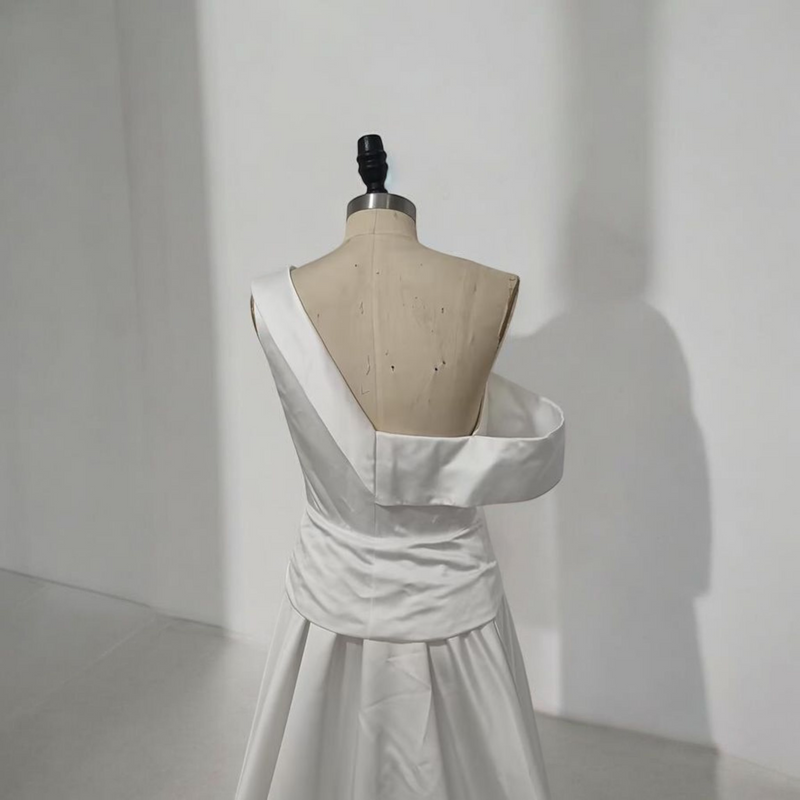 Combinaison de Mariée et Robe – Élégance en Satin - Stèphanie La robe parfaite