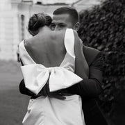 Robe de Mariée Courte – Élégance Satiné - Claire La robe parfaite
