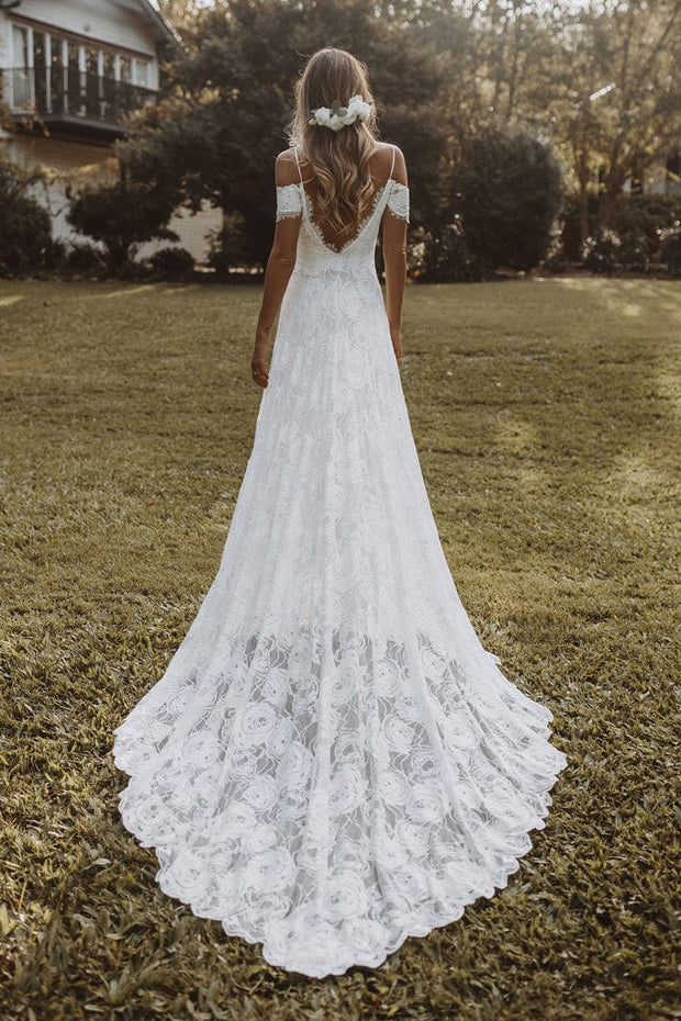 Robe de Mariée |  Dentelle avec Rose La robe parfaite