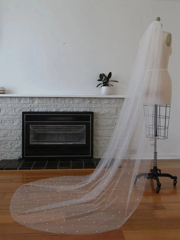 Voile de Mariée – Délicatesse Perlé La robe parfaite