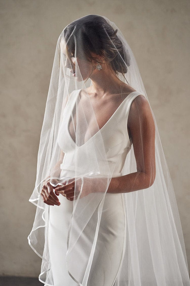 Voile de Mariée Long et Élégant La robe parfaite